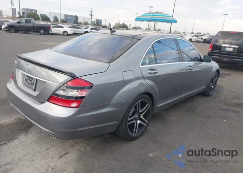 2013 Mercedes-Benz S 550 из США, поврежденный, VIN WDDNG7DB0DA496526